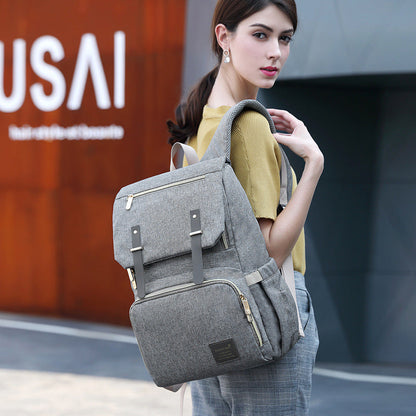 Baby-Wickeltasche mit USB-Anschluss